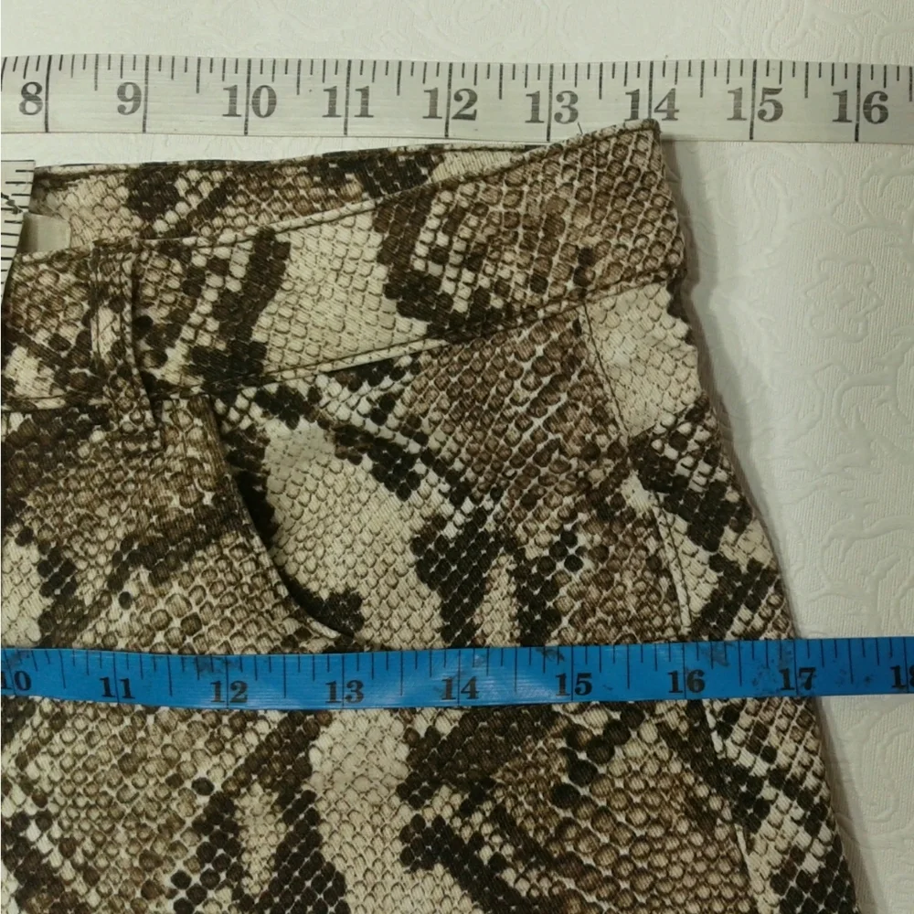 H&M snake print DENIM shorts size 10